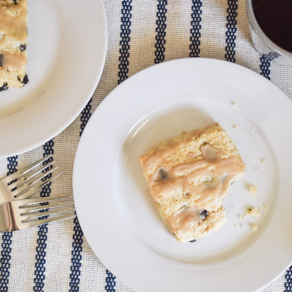 vanilla latte scone with espresso chocolate chips